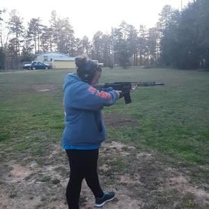 Meet your Posher, Carrie